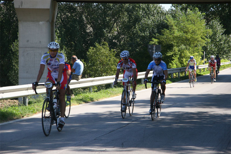 gal/2009/06 - GF della Valdarbia/arrivo_medio/IMG_7858-01.jpg